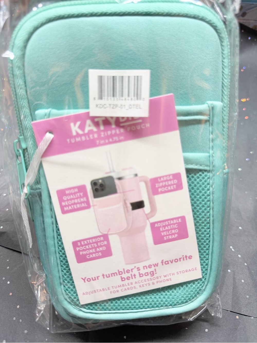 Katydid Mint Neoprene Tumbler Zipper Pouch